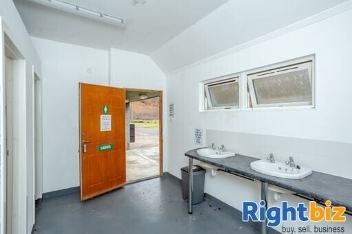 Campsite, shop & fuel station in scenic west coast location (ref 1360) Photo 9