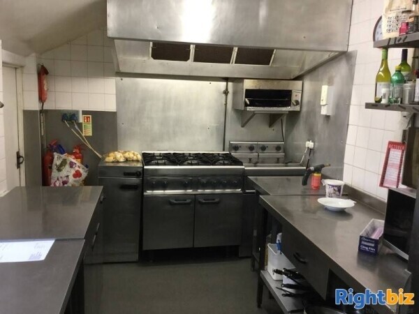 Well established fish restaurant for sale. Photo 9