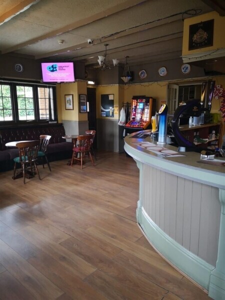Sunderland Freehold Pub for Sale with 2-3 Bedroom Flat Photo 9