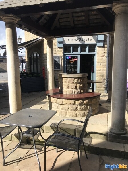 A HIGHLY REPUTABLE COFFEE SHOP AND CAFÉ Photo 9