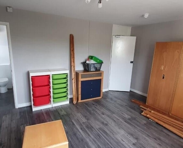 FORMER CHILDCARE FACILITY WITH 4/5 BEDS WITH C2 PLANNING (CHILDCARE) AVAILABLE ON FRI LEASE Photo 9