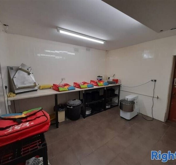 Hot Food Take Away For Sale in Houghton le Spring Photo 9