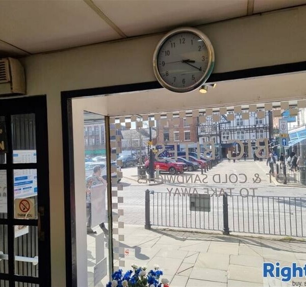Popular Sandwich Shop Takeaway in Busy Market Town Photo 9