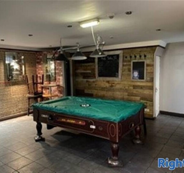 Superb Opportunity for City Centre Located Leasehold Business Photo 9