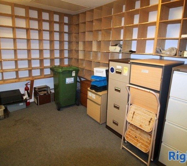 Vacant Retail Unit Set on the High Street in Nairn Photo 9