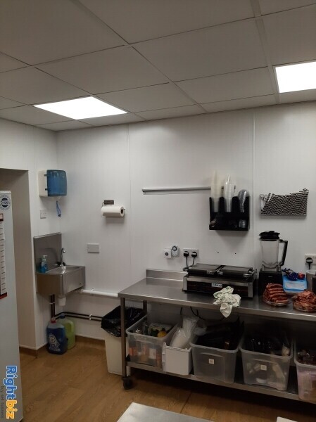 A HIGHLY REPUTABLE CAFÉ Photo 9