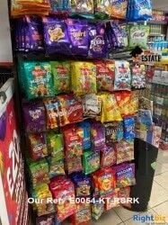 Large Off Licence In A Prime Location New Lease For Sale - Addlestone Photo 9