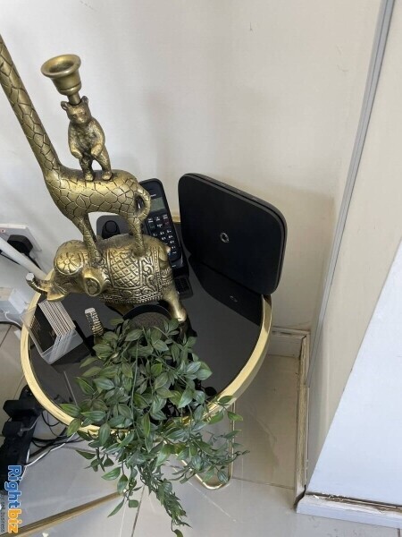 Barber/Hairdresser/Beauty Salon shop available to let in Barnet North London Photo 9
