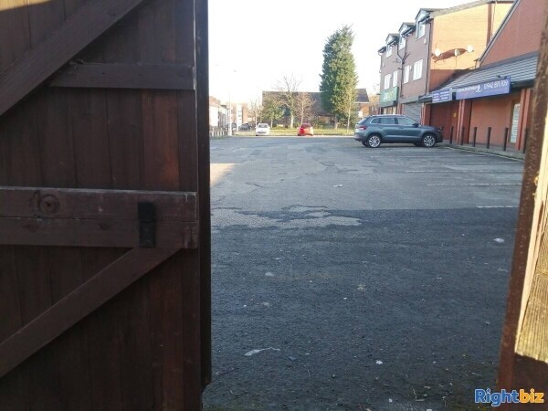 Busy Breakfast / Sandwich Shop in Atherton Photo 8