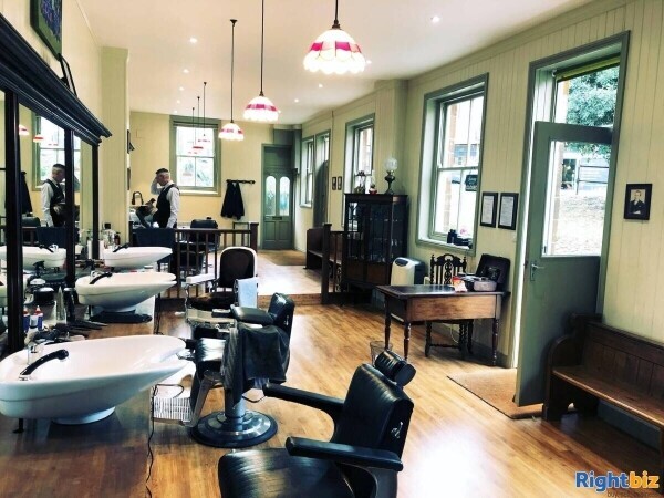 Barber Shop for sale in Hunstanton, Norfolk Photo 9