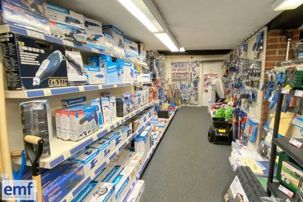 DIY & HOMEWARE STORE - ATTLEBOROUGH, NORFOLK Photo 9