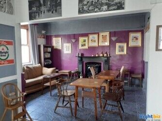 SOUTH WALES - VILLAGE CENTRE PUBLIC HOUSE & RESTAURANT WITH LETTING ACCOMMODATION Photo 9