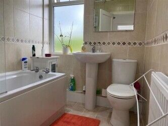 Delightful Licensed Boarding Kennels - West Yorkshire Photo 9