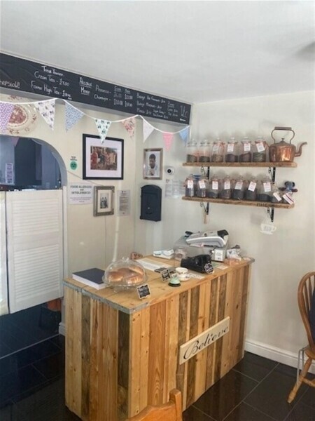 * PRICE REDUCED* Beautifully Decorated Tea Room in a Well-Situated Area in Chepstow Photo 9