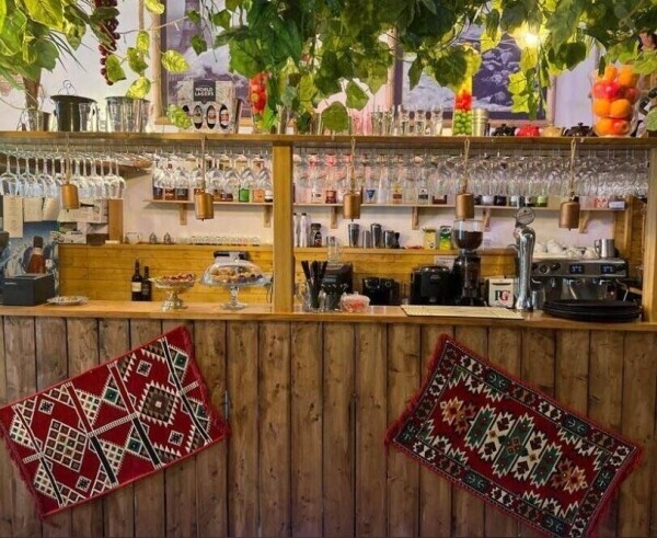 Authentic Licensed Lebanese Restaurant for Sale in Chesham Photo 9