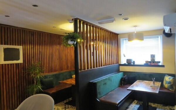 Popular, Innovative Bar and Eatery Photo 9