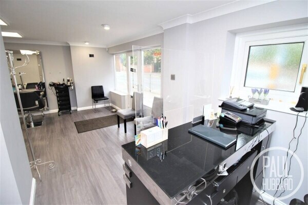 Well-established and beautifully decorated hair salon in Caister-on-Sea, Norfolk. Photo 9