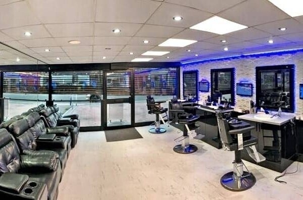 Cutting Edge, Bright Barber Shop in London Photo 9