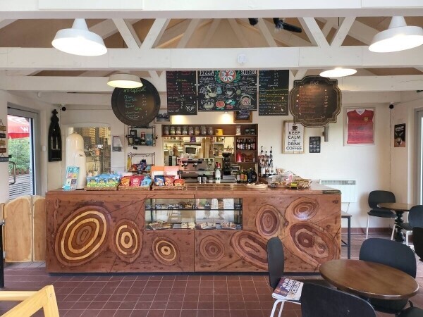 Leasehold pizzeria and coffee shop for sale Photo 9