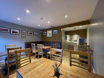 A WELL-ESTABLISHED CONTEMPORARY CAFÉ  LOCATED WITHIN THE HEART OF DRONFIELD Photo 9