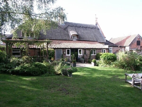 New Free Of Tie Lease Norfolk Village Pub Photo 9