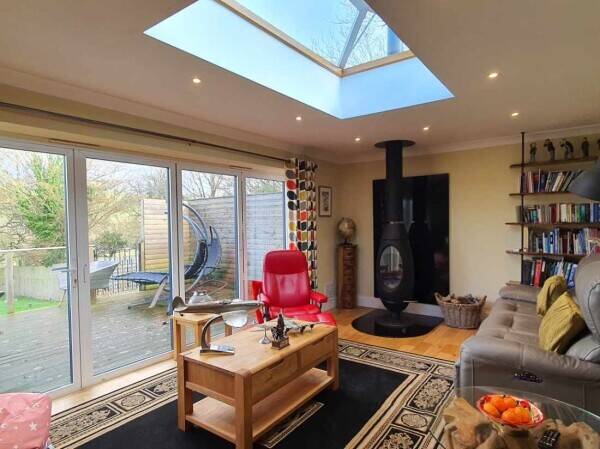 A wonderfully located kennels for sale Photo 9