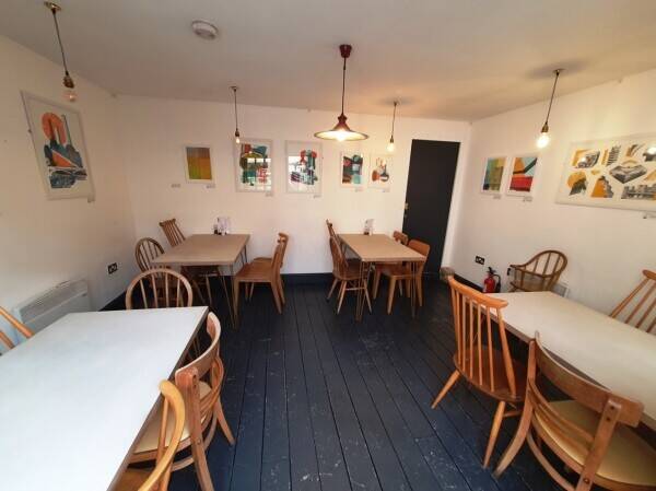 DAYTIME CAFÉ & COFFEE SHOP WITH A3 & ALCOHOL LICENCE Photo 9