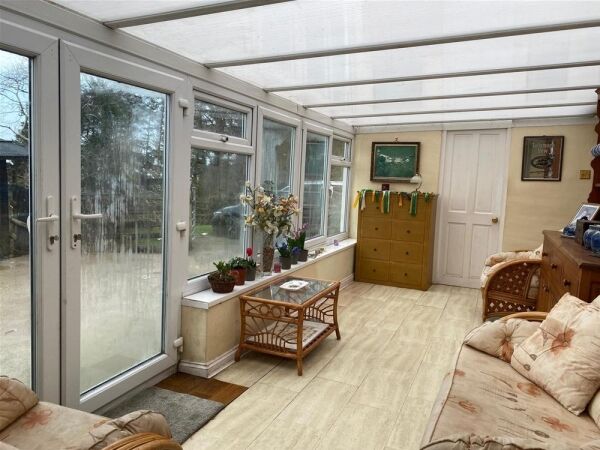 Under Offer: Recently Closed Licensed Boarding Kennels - Gwynedd Photo 9