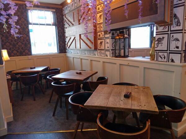 DERBYSHIRE - TOWN CENTRE PUBLIC HOUSE & RESTAURANT ON THE EDGE OF THE PEAK DISTRICT NATIONAL PARK Photo 9