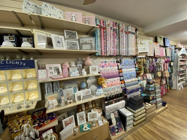 New Price! Card & Gift Shop (Leasehold) Photo 9