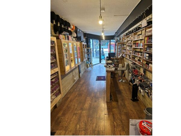 Well established Vaping Shop for sale Photo 9