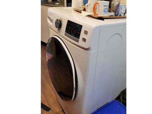 Well Established Dry Cleaners In Dagenham For Sale Photo 9