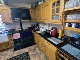 Kennels, Cattery & Equestrian businesses For Sale in Colne Photo 9