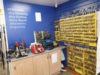 Profitable Leasehold High Street Dry Cleaners for sale w Additional Services Photo 10