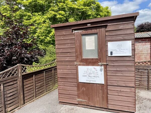 Established Cat Hotel and owners residence Photo 9