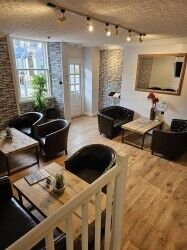 The County Hotel occupies a prominent location on the High Street of the historical town of Selkirk. Photo 9