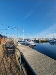 Unique Outdoor Coffee Shop based in Emsworth Photo 9