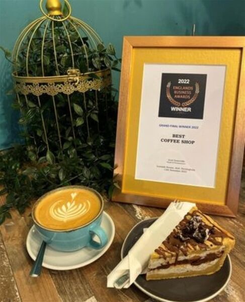 A FULLY LICENSED RESTAURANT AND COFFEE SHOP Photo 9