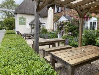 WILTSHIRE - PICTURESQUE VILLAGE FREE HOUSE ON SALISBURY PLAIN Photo 9