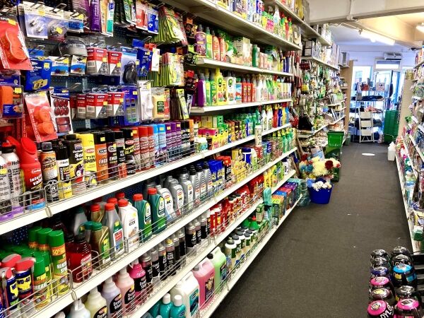 HOMEWARE, HARDWARE, KITCHENWARE, DIY, STATIONERY, GARDEN, ELECTRICAL & PET SUPPLIES Photo 9