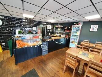 DAY TIME CAFÉ & KEBAB HUT WITH FULL A3 & A5 LICENCE (2300) Photo 9