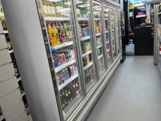 Convenience Store on main road with huge potential in Fleetwood. Ideal for family. Photo 9