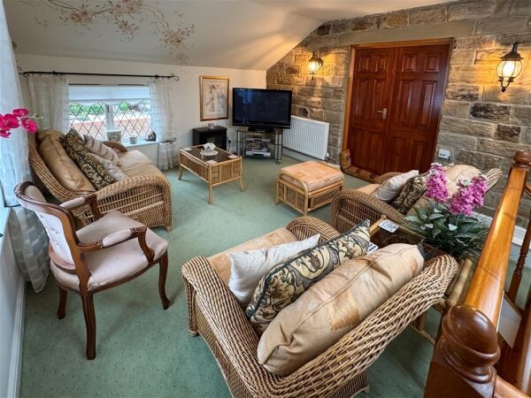 Hotels For Sale in Dronfield Photo 9