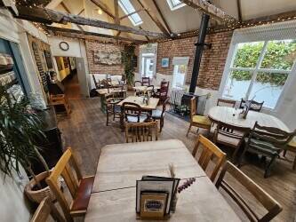 Renowned Cafe Bar & Bistro With Substantial Turnover & Significant Profits Photo 9