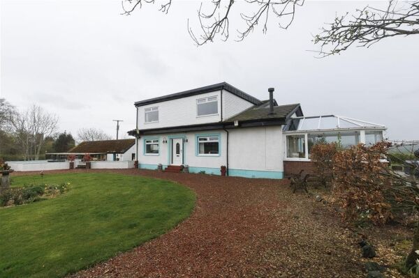 Closed Licensed Boarding Kennels - Carnwath, Lanark, Scotland Photo 9