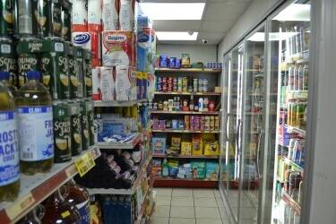£12,000 P/W Sales Off Licence and Convenience Store Main Road Photo 9