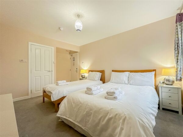 Strathassynt Guest House & Holiday Cottage Photo 9