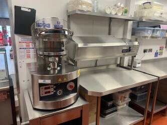 Kitchen to Let in Bangor North Wales Start your own business & become your own Boss Photo 9