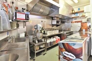 Italian Restaurant New 10 Year Lease in Raynes Park Photo 6