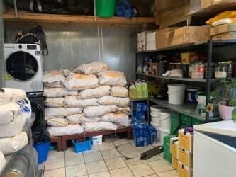 Hayes Middlesex Eye catching Fish & Chip Shop with huge potential and view to increase sales. Photo 9